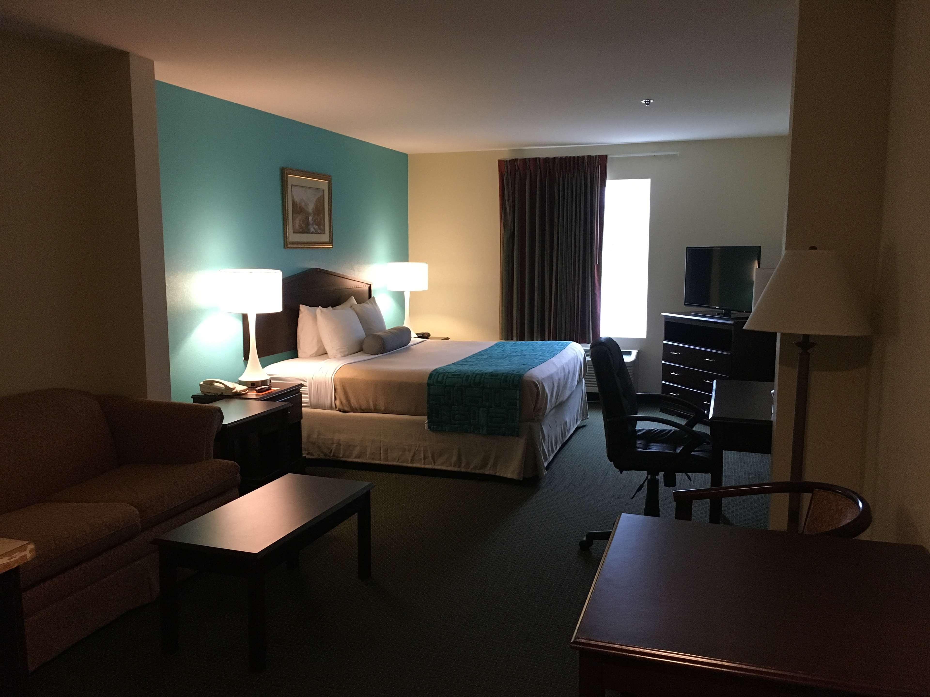 Howard Johnson By Wyndham Houma Bagian luar foto