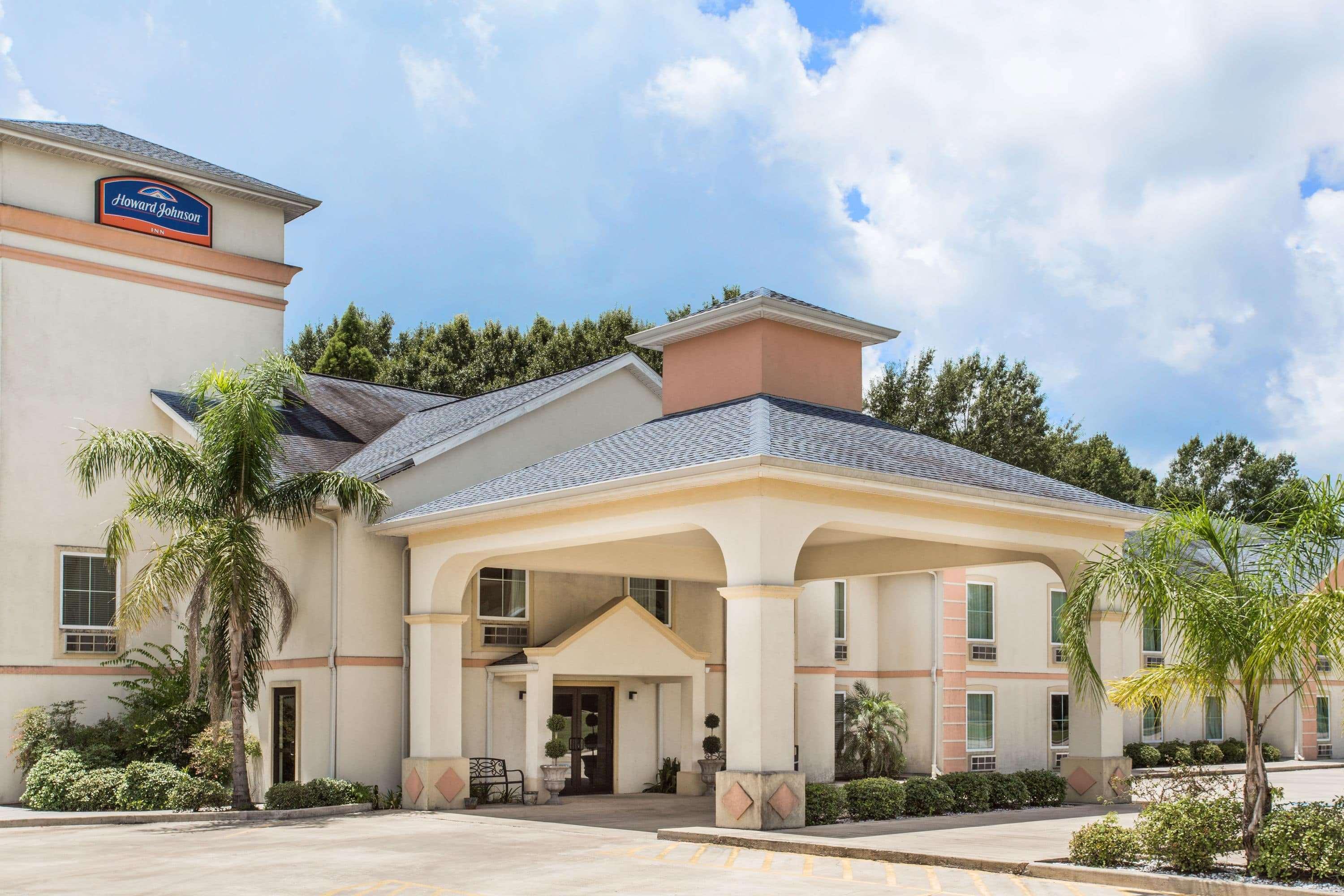 Howard Johnson By Wyndham Houma Bagian luar foto
