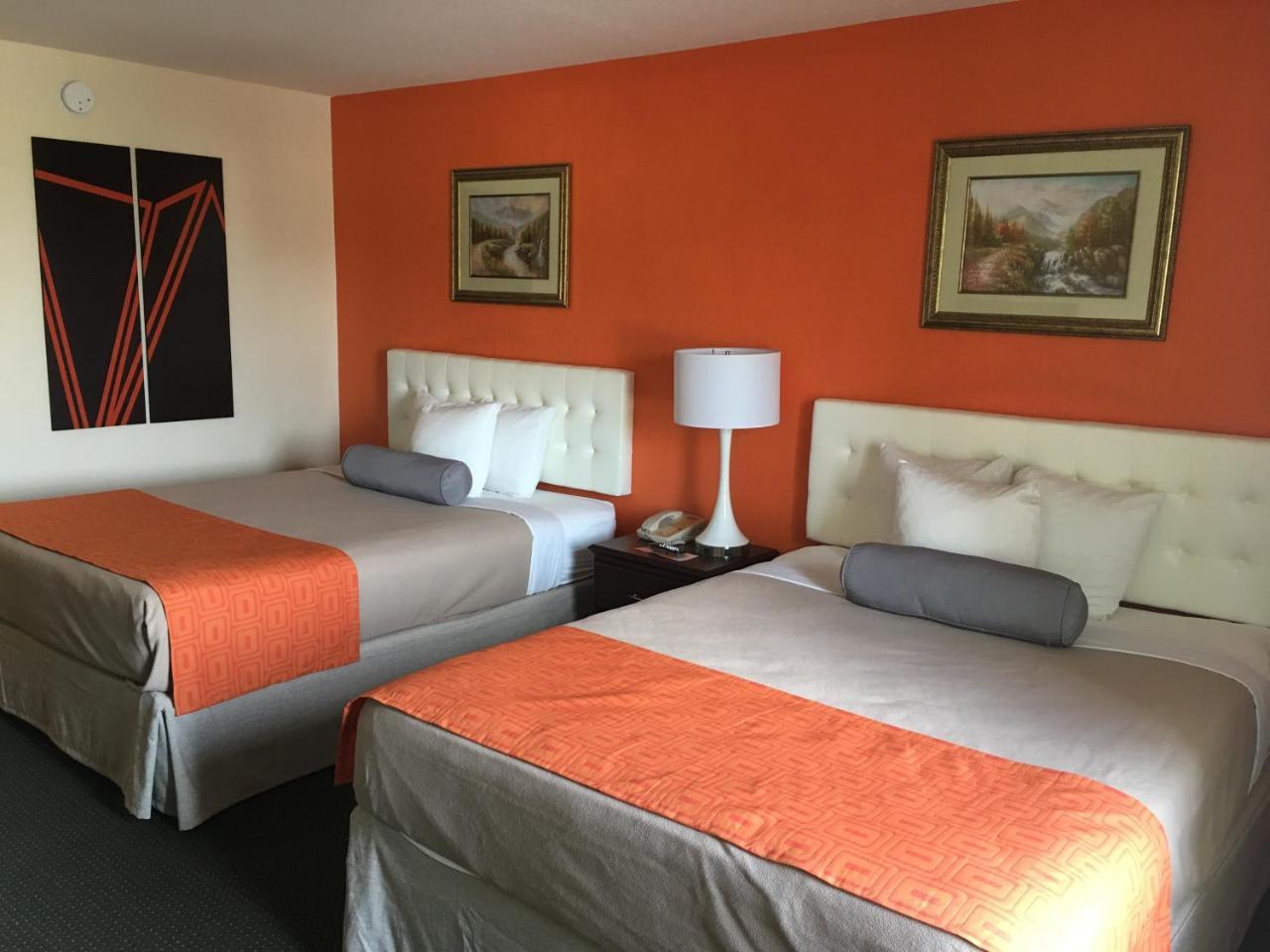 Howard Johnson By Wyndham Houma Bagian luar foto
