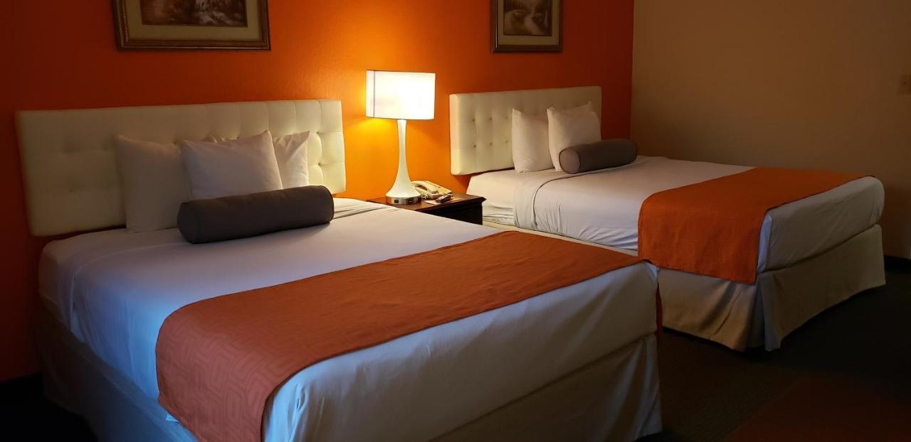 Howard Johnson By Wyndham Houma Bagian luar foto